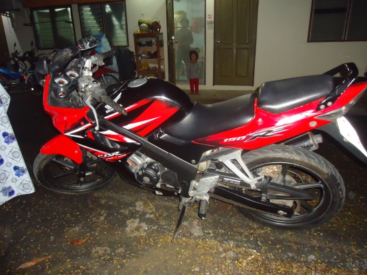 Honda CBR150R Honda CBR150R