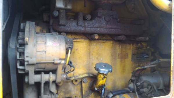 รถตัก KOMATSU 510 กรองเดี่ยว ซีเรียลสูง เดิมๆ นำเข้าจากญี่ปุ่นแท้ ระบบดีมาก โทร.090-986-2521 อ๊อบ รถตัก KOMATSU 510 กรองเดี่ยว ซีเรียลสูง เดิมๆ นำเข้าจากญี่ปุ่นแท้ ระบบดีมาก โทร.090-986-2521 อ๊อบ