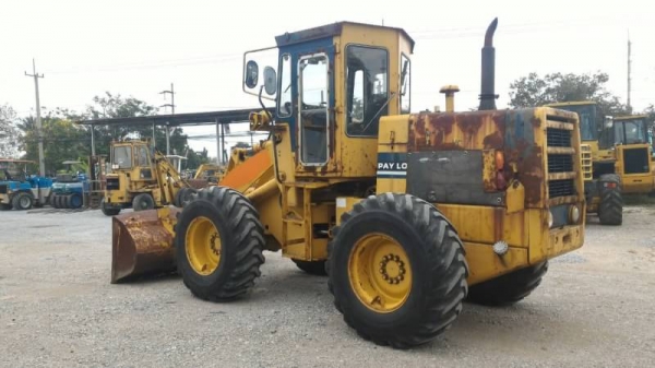 รถตัก KOMATSU 510 กรองเดี่ยว ซีเรียลสูง เดิมๆ นำเข้าจากญี่ปุ่นแท้ ระบบดีมาก โทร.090-986-2521 อ๊อบ รถตัก KOMATSU 510 กรองเดี่ยว ซีเรียลสูง เดิมๆ นำเข้าจากญี่ปุ่นแท้ ระบบดีมาก โทร.090-986-2521 อ๊อบ