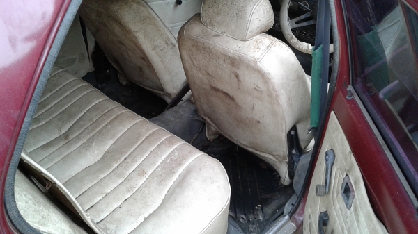 ขายทั้งคัน หรือแยกอะไหล่ มาสด้า 323