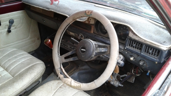 ขายทั้งคัน หรือแยกอะไหล่ มาสด้า 323