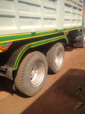 ขายดั้ม2เพลา HINO FM227 เครื่อง220แรง สโลเดิม เอกสารพร้อมโอน สนใจโทร 090-8588220คุณนะ 093-3258446คุณบิว หรือเข้าดูสินค้าอื่นๆได้ที่ www.truck.in.th/498 หรือเพจFacebook ณรงค์ ซื้อขายรถมือสอง (เว็บไซต์ส่วนตัว) หรือFacebook อู่ คุณนะ