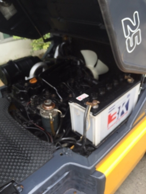 ขายรถยกโฟร์คลิฟท์ดีเซลยี่ห้อ KOMAT'SU FD25-14 ขายรถยกโฟร์คลิฟท์ดีเซลยี่ห้อ KOMAT'SU FD25-14