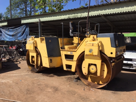 ขายรถบดเบรคดาว BOMAG 8 ตันสั่นสะเทือน เอกสารอินวอย ราคา 950000