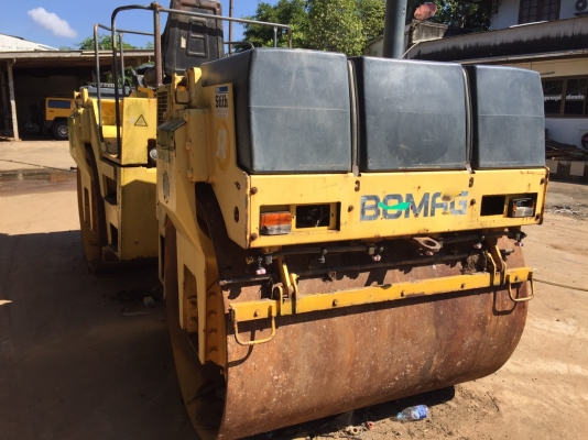 ขายรถบดเบรคดาว BOMAG 8 ตันสั่นสะเทือน เอกสารอินวอย ราคา 950000