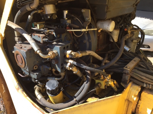 ขายรถบดเบรคดาว BOMAG 8 ตันสั่นสะเทือน เอกสารอินวอย ราคา 950000