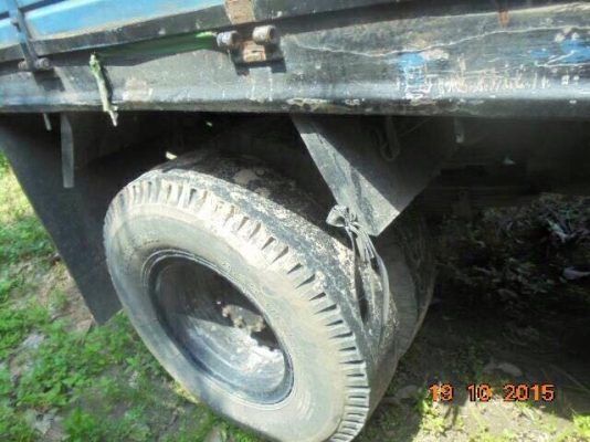 ขายNPR115. เฟืองท้ายF.  พวงมาลัยพาเวอร์.เครื่องดี. คัสชีสวย เฟืองท้ายF. หัวบางเดิม. พื้นปูเหล็ก เรียบร้อย. คอกพอได้. ยางหน้าดี ยางหลังพอได้. ยาว4.30เมตร เอกสารพร้อมโอน ราคา255000 ต่อรองได้นิดหน่อย สนใจ0930693225