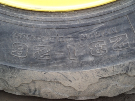 รถบดสั่นสะเทือนหน้าเหล็ก หลังยาง ขนาด 10 ตัน Bomag BW211D-4 #1437 รถถึงไทยแล้วนะคะ สภาพดี เก่านอกแท้ ติดต่อ ใหม่ 061-4194022