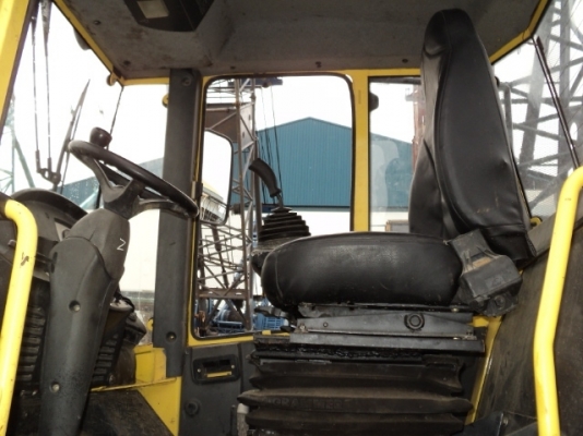 รถบดสั่นสะเทือนหน้าเหล็ก หลังยาง ขนาด 10 ตัน Bomag BW211D-4 #1133 สภาพดี เก่านอกแท้