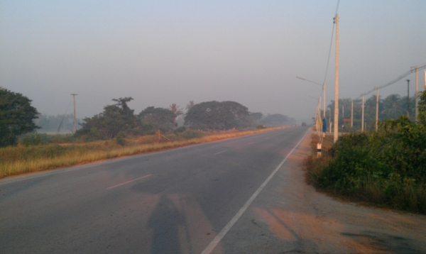 ขายที่ดินพร้อมบ้านวิวสวยติดแม่น้ำเจ้าพระยา จ.อ่างทอง