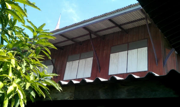 ขายที่ดินพร้อมบ้านวิวสวยติดแม่น้ำเจ้าพระยา จ.อ่างทอง