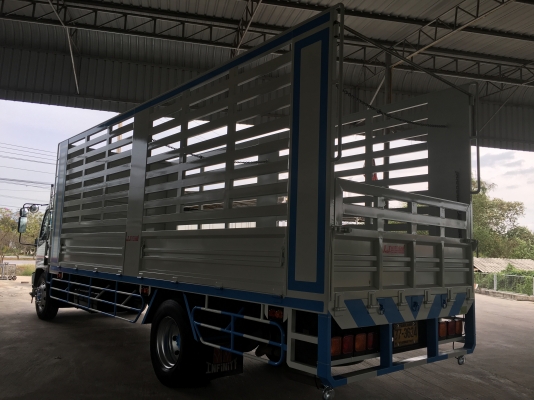 ขาย 6ล้อ ISUZU DECA.FTR Euro 2  เครื่อง 200เเรง ต่อกระบะเหล็กพร้อมคอกใหม่ทั้งลูกยาว7.20เมตรปี2550(2007)สภาพสวยใครต้องการไม่ผิดหวังราคา1,050,000บาทจัดไฟเเนนได้ดูรถได้ที่เต็นท์รถ JJ.AUTOCAR 2 หลังวัดจันทราราม ติดถนนเพชรเกษมก.ม.ที่68.5 ฝั่งขาเข้านครปฐม-กรุงเ