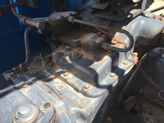 ขายรถไถ FORD 6610 เพลาเดี่ยว ใบมีดดันหน้า 7 จาน 3 จาน เอกสารเล่มทะเบียน เครื่อง T5 ราคา 330000