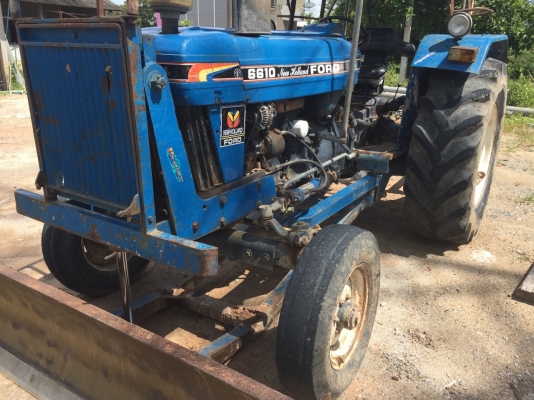 ขายรถไถ FORD 6610 เพลาเดี่ยว ใบมีดดันหน้า 7 จาน 3 จาน เอกสารเล่มทะเบียน เครื่อง T5 ราคา 330000