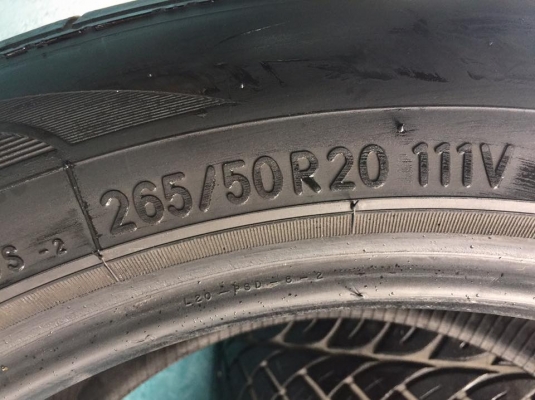 ขายยาง Nitto 420s 265/50/20 ปี13 made in japan