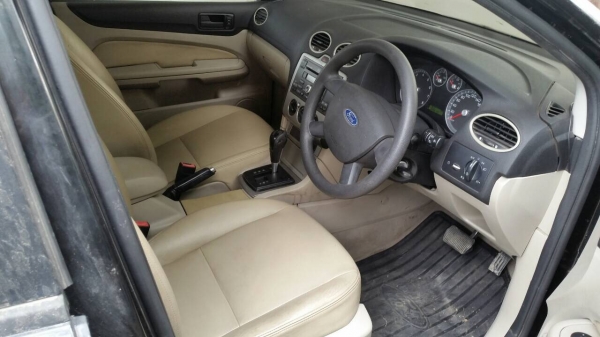 ขายแพ็คคู่ถูกๆกันเลย FORD FOCUS สีดำ ปี 2007