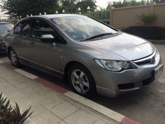 civic1.8 ปี 2007 ออโต้ สภาพสวย