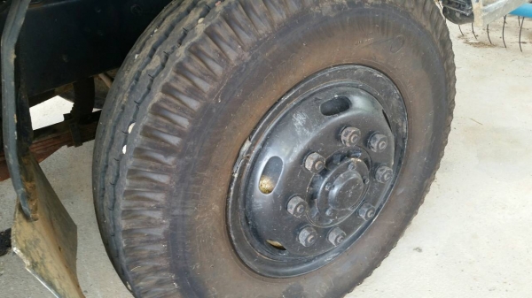 ขายหลง TD 5852 ท้ายลาดหางไฮดอริก พับได้  2 เพลา รถสวยจัด สภาพดี 0811838154