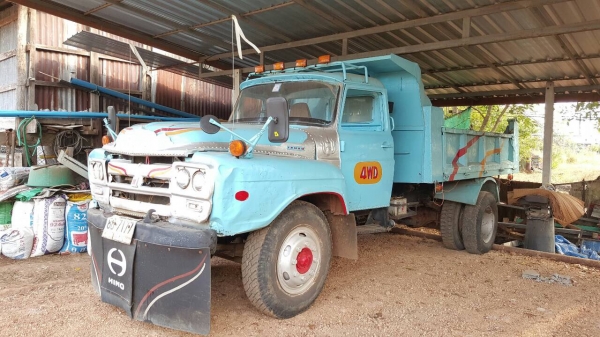 ขายรถ 6 ล้อ หัวยาวดั้ม ไม่มีทะเบียน คัสซีสวยตลอดเส้น เครื่อง TX 125 แรงม้า เฟืองท้ายใหญ่ FUSO ราคาคุยได้ครับ