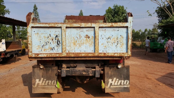 ขาย 6 ล้อดั้ม กระบะยาว 3.20 เมตร คัสซีหัวยาว เครื่อง 6BB1 145 แรงม้า เฟืองท้าย FUSO เบรคลมดัน พาวเวอร์ วางหัว KR ทะเบียนครบพร้อมโอน