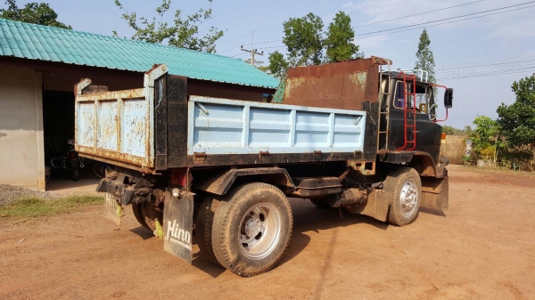 ขาย 6 ล้อดั้ม กระบะยาว 3.20 เมตร คัสซีหัวยาว เครื่อง 6BB1 145 แรงม้า เฟืองท้าย FUSO เบรคลมดัน พาวเวอร์ วางหัว KR ทะเบียนครบพร้อมโอน