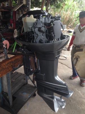 ขายเครื่องเรือ YAMAHA V4 115 เครื่องดีสตาร์ทติดง่าย สภาพสวยเหมือนใหม่ครับ ขาย 115000 บาท