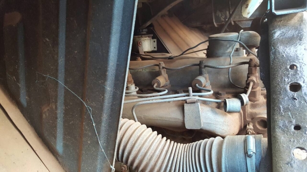 ขาย 6 ล้อ เทนเลอร์ขึ้นแบคโฮ ไม่มีทะเบียน HINO KL หางยาว 5 เมตร เครื่อง EC100 140 แรงม้า คัสซีสวยตลอดเส้น รถใช้งานอยู่เป็นประจำ