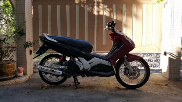 ขออนุญาติขาย YAMAHA NOUVO MX 115 ปี 2008 รุ่น โคมไฟสีฟ้า ตัวสุดท้าย ขออนุญาติขาย YAMAHA NOUVO MX 115 ปี 2008 รุ่น โคมไฟสีฟ้า ตัวสุดท้าย