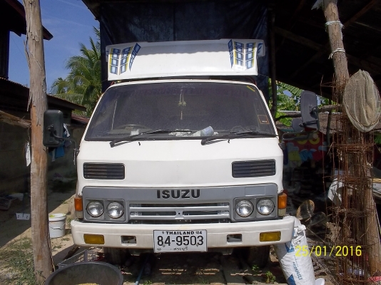 ขาย 110000 บาท    อีซูสุ 110 แรง ยาว 5.50 ม