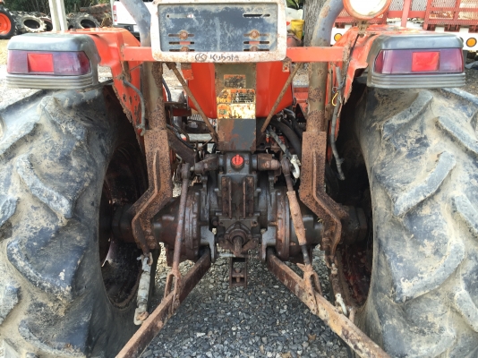 ขาย L4508พร้อมใบดันหน้า ตามสภาพรถใช้งานได้ปกติเล่มทะเบียนมีพร้อม ขาย L4508พร้อมใบดันหน้า ตามสภาพรถใช้งานได้ปกติเล่มทะเบียนมีพร้อม