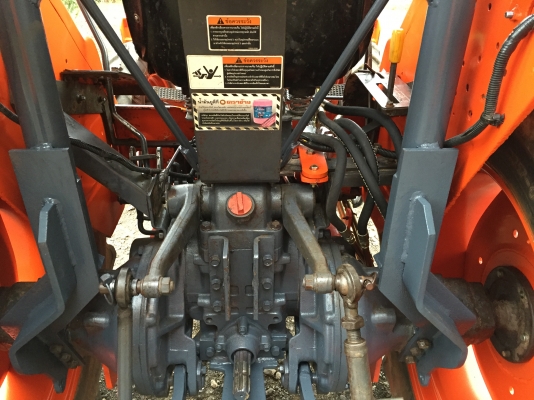 ขายL4508Di พร้อมใบดันหน้า รถสวยมากเครื่องเกียร์และไฮดรอกลิคสมบูรณ์เล่มทะเบียนมีพร้อมครับ ขายL4508Di พร้อมใบดันหน้า รถสวยมากเครื่องเกียร์และไฮดรอกลิคสมบูรณ์เล่มทะเบียนมีพร้อมครับ