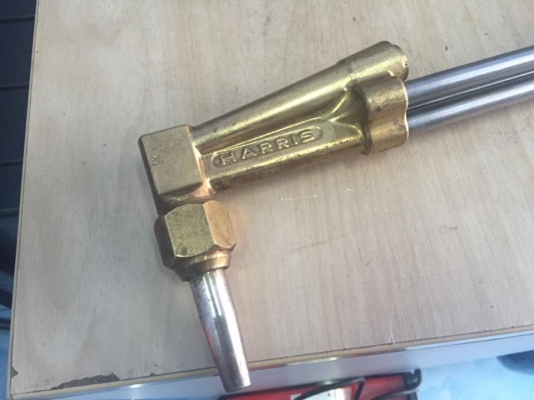 ขายหัวตัดแก้ส HARRIS 62-5 มือสอง ครับ ขายหัวตัดแก้ส HARRIS 62-5 มือสอง ครับ