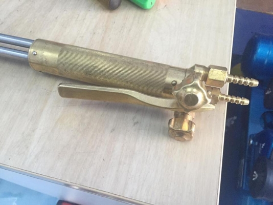 ขายหัวตัดแก้ส HARRIS 62-5 มือสอง ครับ ขายหัวตัดแก้ส HARRIS 62-5 มือสอง ครับ