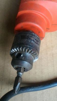 (ยกชุด 2 ตัว) สว่านไฟฟ้า MAKTEC รุ่น MT 650 ปรับหมุน ซ้าย- ขวาได้ พร้อมใช้งาน