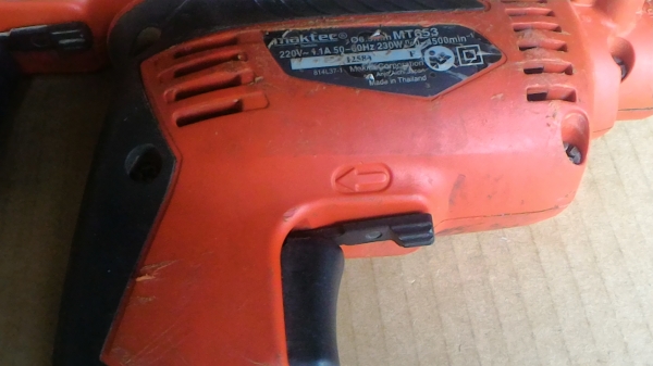 (ยกชุด 2 ตัว) สว่านไฟฟ้า MAKTEC รุ่น MT 650 ปรับหมุน ซ้าย- ขวาได้ พร้อมใช้งาน