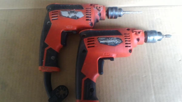 (ยกชุด 2 ตัว) สว่านไฟฟ้า MAKTEC รุ่น MT 650 ปรับหมุน ซ้าย- ขวาได้ พร้อมใช้งาน