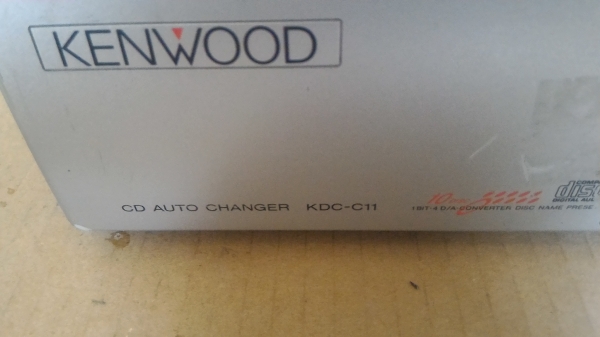 เครื่องเล่นแผ่น KENWOOD (CD AUTO CHANGER ) ใส่ได้ 10 แผ่น