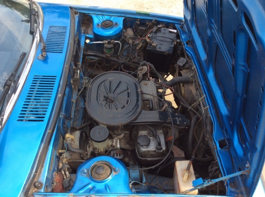 ขายรถมาสด้า 323 เครื่อง 1.5 เกียร์ธรรมดา ภายในทำเบาะใหม่เบาะหนังสวยๆแอร์หนาวๆวิทยุCDพร้อม คอนโซลเดิมๆสวยๆระบบไมล์ใช้ได้หมด ตัวถังเดิมๆไม่ผุสีเต็มเงา แม็ก14&quot;ยางใหม่ รถขับดีครับ ขับกลับได้เลย เล่มพร้อม ภาษีไม่ขาด ขายถูกๆครับ