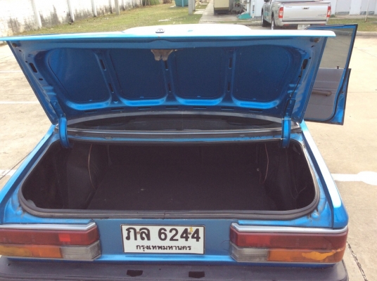 ขายรถมาสด้า 323 เครื่อง 1.5 เกียร์ธรรมดา ภายในทำเบาะใหม่เบาะหนังสวยๆแอร์หนาวๆวิทยุCDพร้อม คอนโซลเดิมๆสวยๆระบบไมล์ใช้ได้หมด ตัวถังเดิมๆไม่ผุสีเต็มเงา แม็ก14&quot;ยางใหม่ รถขับดีครับ ขับกลับได้เลย เล่มพร้อม ภาษีไม่ขาด ขายถูกๆครับ