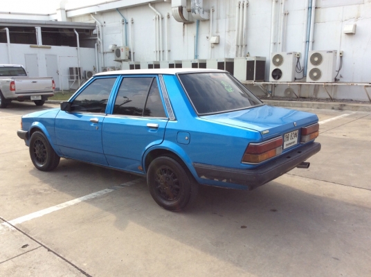 ขายรถมาสด้า 323 เครื่อง 1.5 เกียร์ธรรมดา ภายในทำเบาะใหม่เบาะหนังสวยๆแอร์หนาวๆวิทยุCDพร้อม คอนโซลเดิมๆสวยๆระบบไมล์ใช้ได้หมด ตัวถังเดิมๆไม่ผุสีเต็มเงา แม็ก14&quot;ยางใหม่ รถขับดีครับ ขับกลับได้เลย เล่มพร้อม ภาษีไม่ขาด ขายถูกๆครับ