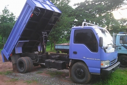 *ขอบคุณเสี่ย ตั้ม ภูเขียว เดินทางปลอดภัยครับ* 6 ล้อดั้ม NPR 130 ปี 46 ห้างเเท้มือเดียว รถสภาพสวยเดิมพร้อมใช้งาน เล่มพร้อม เจ้าของขายเอง ต่อรองได้