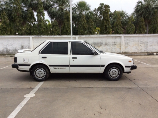 ขายรถ นิสสัน ซันนี่ B11 ปี93 เครื่อง 1.3 เกียร์ธรรมดา ภายในเดิมๆเบาะสวยเดิมสะอาด แอร์เย็นหนาว ตัวถังเดิมๆสีบางเดิมทั้งคันไม่เคยทำสี ยางใหม่ เครื่องแน่นดี ช่วงล่างดีเลยครับ รถขับดี ภาษีไม่ขาด เล่มพร้อม ขับกลับได้เลยครับ ขายถูกครับ