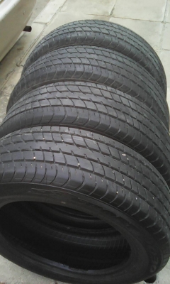 185/60R15 DUNLOP SP SPORT2030 ปี13 ชุด 4 เส้น tel.081-427-3941 ไอดีไลน์ autobot107 185/60R15 DUNLOP SP SPORT2030 ปี13 ชุด 4 เส้น tel.081-427-3941 ไอดีไลน์ autobot107