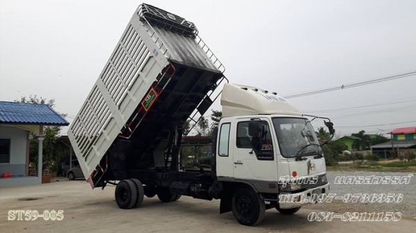 ขายด่วน รถบรรทุก 6 ล้อ HINO  สภาพสวยพร้อมใช้งาน ราคาสุดคุ้ม