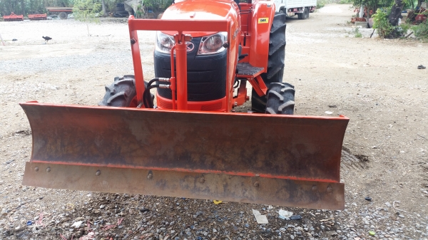 ขายรถไถคูโบต้า KUBOTA L4708 (4WD) สีเดิมจากโรงงานทั้งคัน ขายรถไถคูโบต้า KUBOTA L4708 (4WD) สีเดิมจากโรงงานทั้งคัน