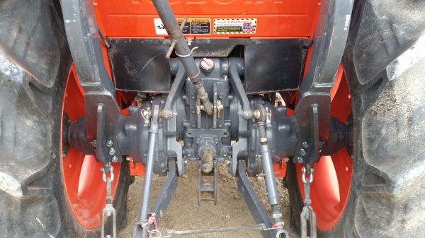 ขายรถไถคูโบต้า KUBOTA L4708 (4WD) สีเดิมจากโรงงานทั้งคัน ขายรถไถคูโบต้า KUBOTA L4708 (4WD) สีเดิมจากโรงงานทั้งคัน