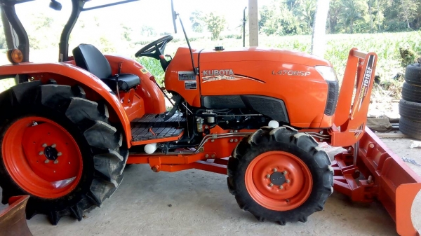 ขายรถไถคูโบต้า KUBOTA L4708 (4WD) สีเดิมจากโรงงานทั้งคัน ขายรถไถคูโบต้า KUBOTA L4708 (4WD) สีเดิมจากโรงงานทั้งคัน