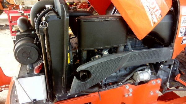 ขายรถไถคูโบต้า KUBOTA L4708 (4WD) สีเดิมจากโรงงานทั้งคัน ขายรถไถคูโบต้า KUBOTA L4708 (4WD) สีเดิมจากโรงงานทั้งคัน