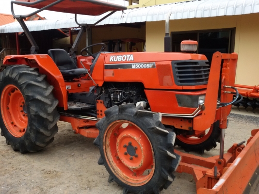 ปัญญาแทรคเตอร์..จัดมาให้ครับ ด่วน!!!คูโบต้า M5000พร้อมใบมีดคานล่าง จัดส่ง จ. สระบุรี