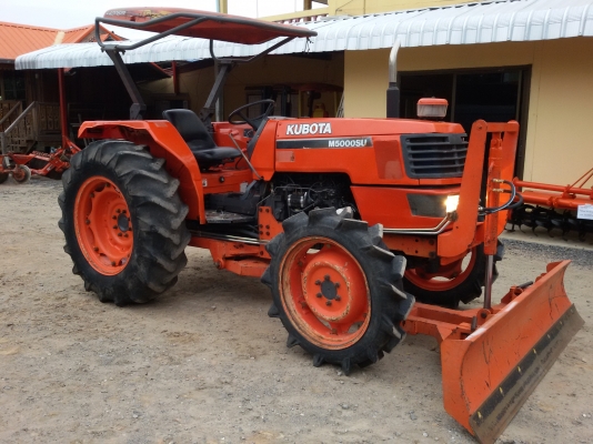 ปัญญาแทรคเตอร์..จัดมาให้ครับ ด่วน!!!คูโบต้า M5000พร้อมใบมีดคานล่าง จัดส่ง จ. สระบุรี